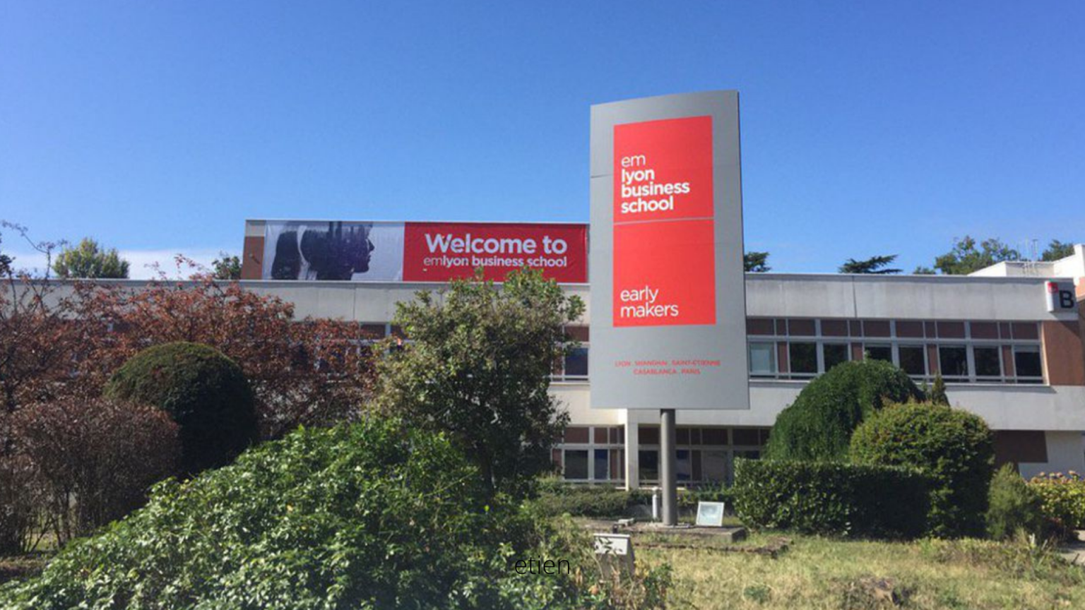 emlyon