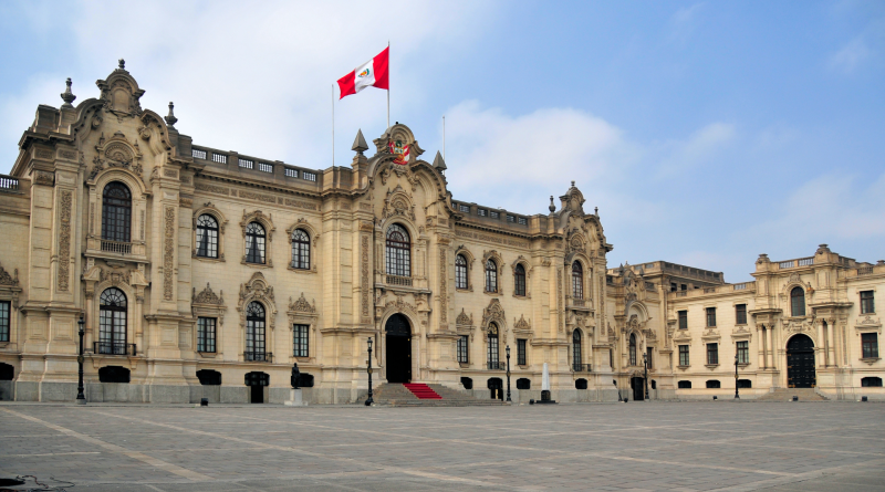 PEROU POLITIQUE HISTOIRE