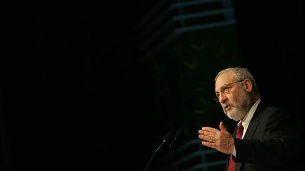 L’économiste américain Joseph Stiglitz À Paris, France Le 14 février 2008