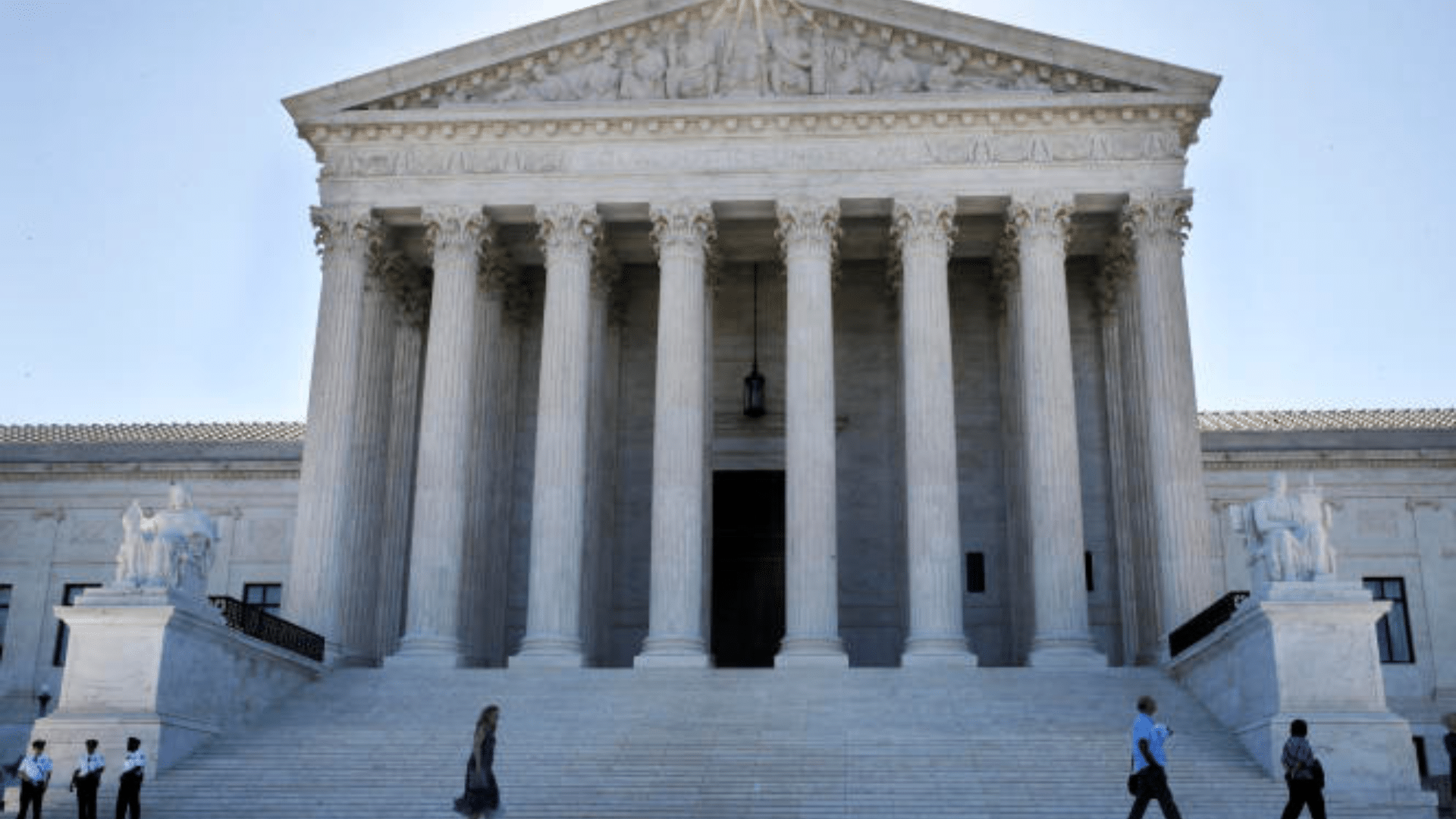 Cour suprême discrimination universités