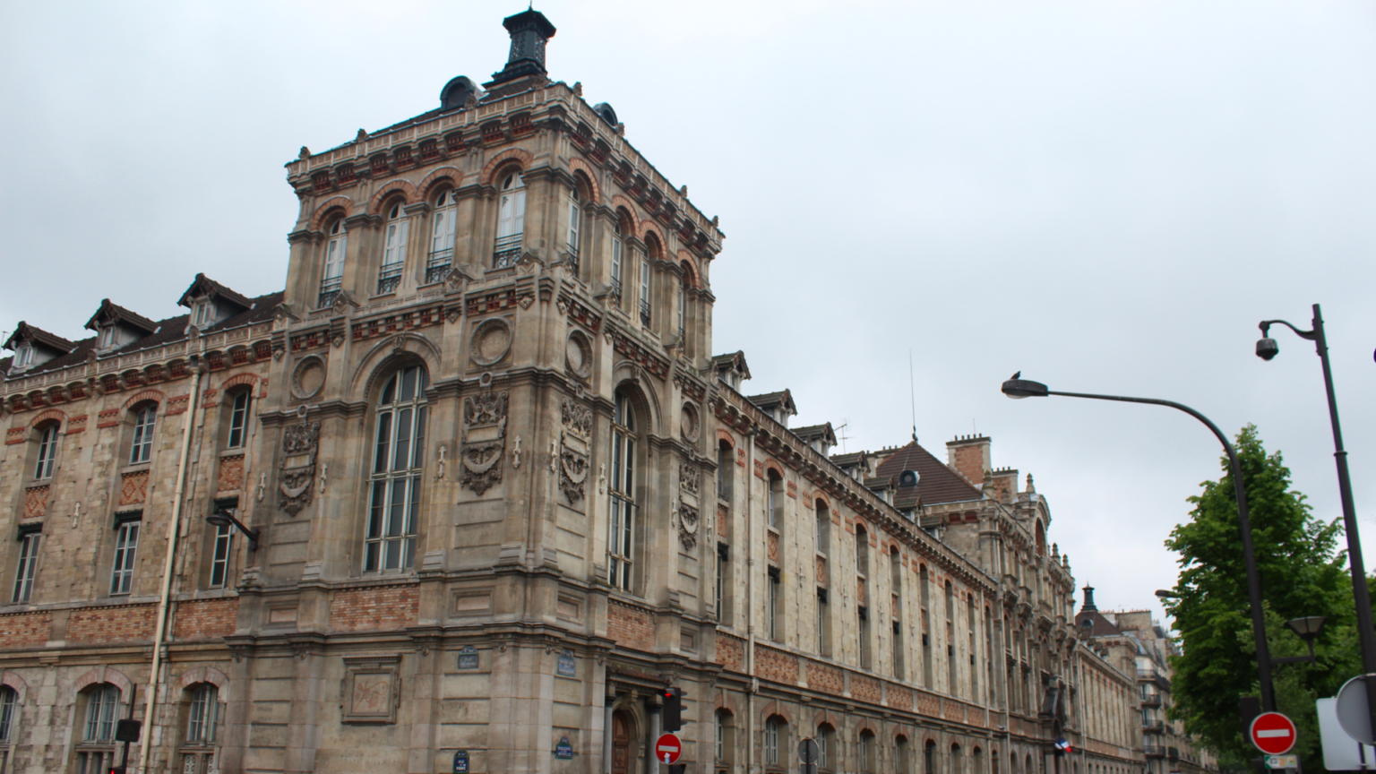 34 rue chaptal 75009 paris