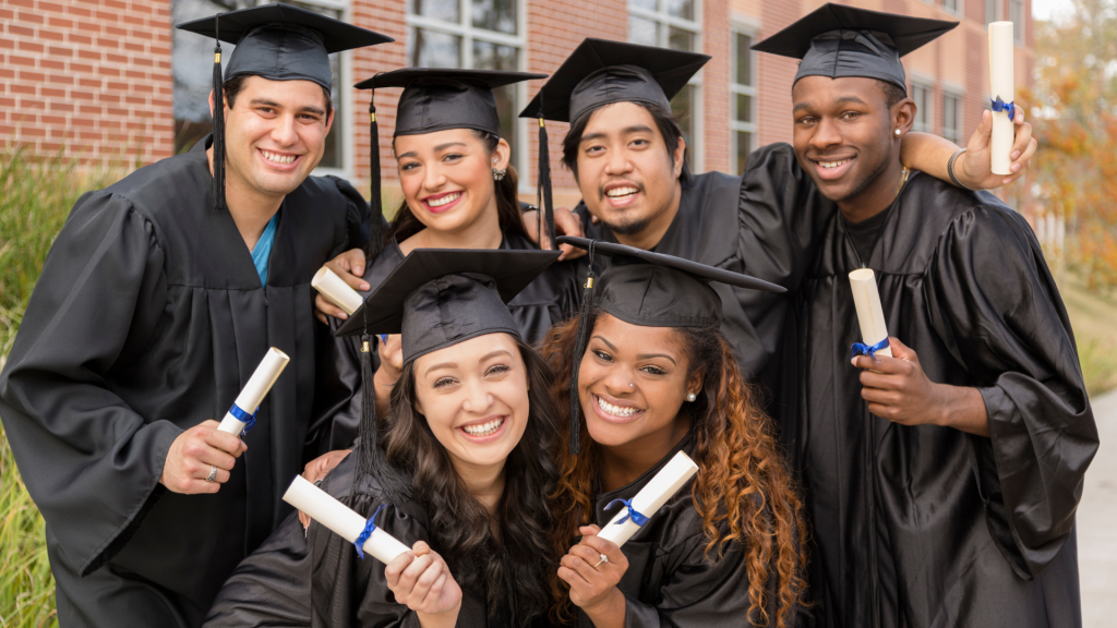 CLASSEMENT ETUDIANT 2025 ECOLE COMMERCE