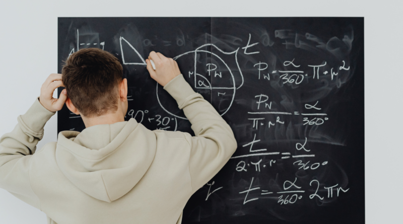 MATHEMATIQUES APPLIQUEES ESSEC 2024 BONNE COPIE 20