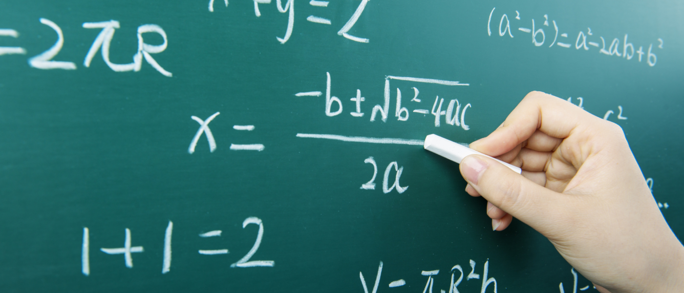 correction-mathematiques-appliquees-emlyon-bce-2025