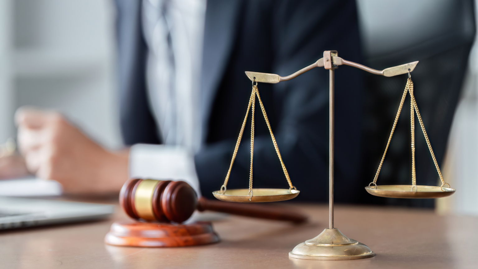 ECONOMIE DROIT ESSEC 2025 BONNE COPIE 20