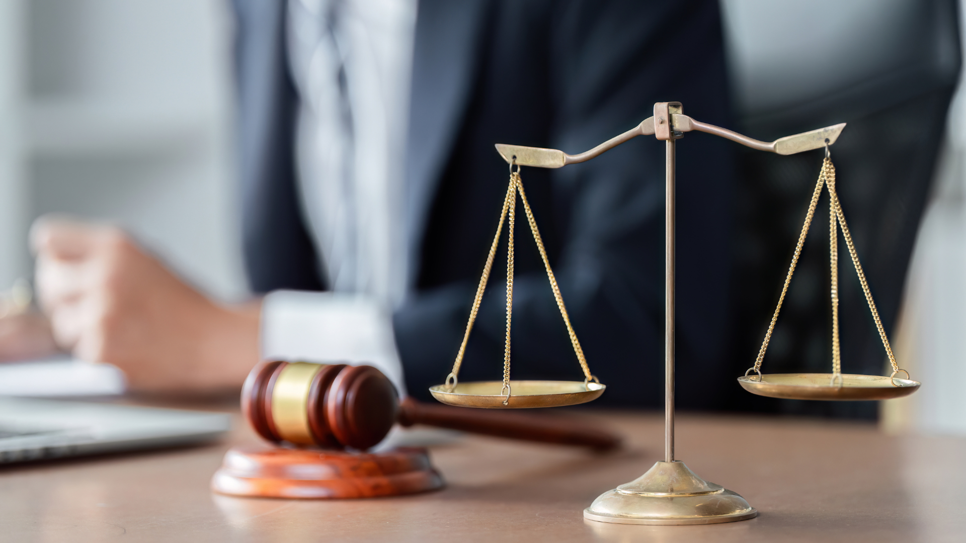 ECONOMIE DROIT ESSEC 2025 BONNE COPIE 20