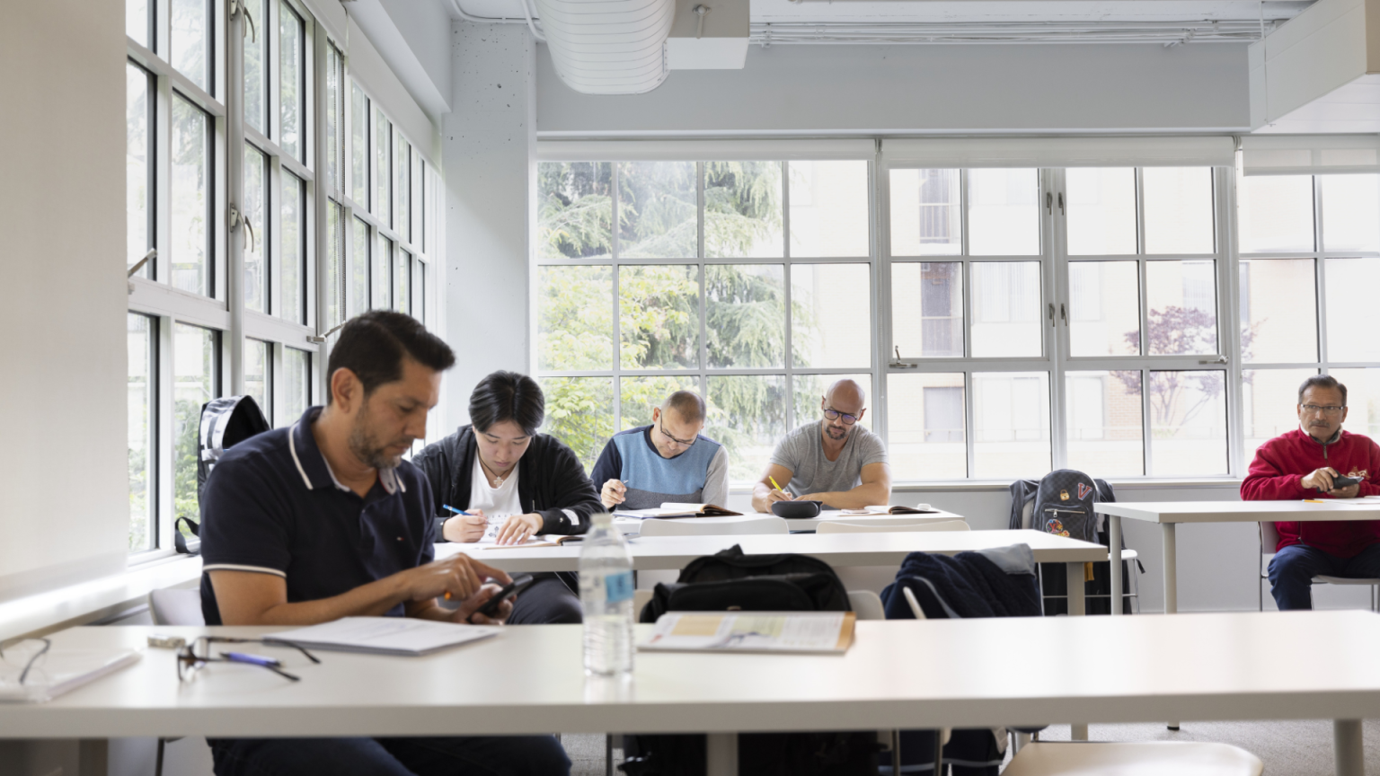 EF EDUCATION FIRST SEJOURS LINGUISTIQUES