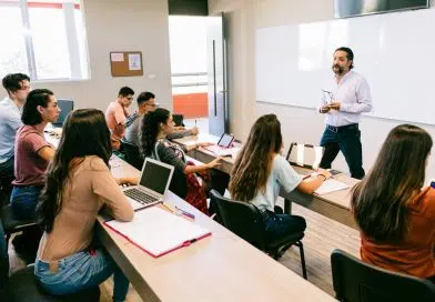 Écoles de commerce : places et candidats aux concours de 2019 à 2026