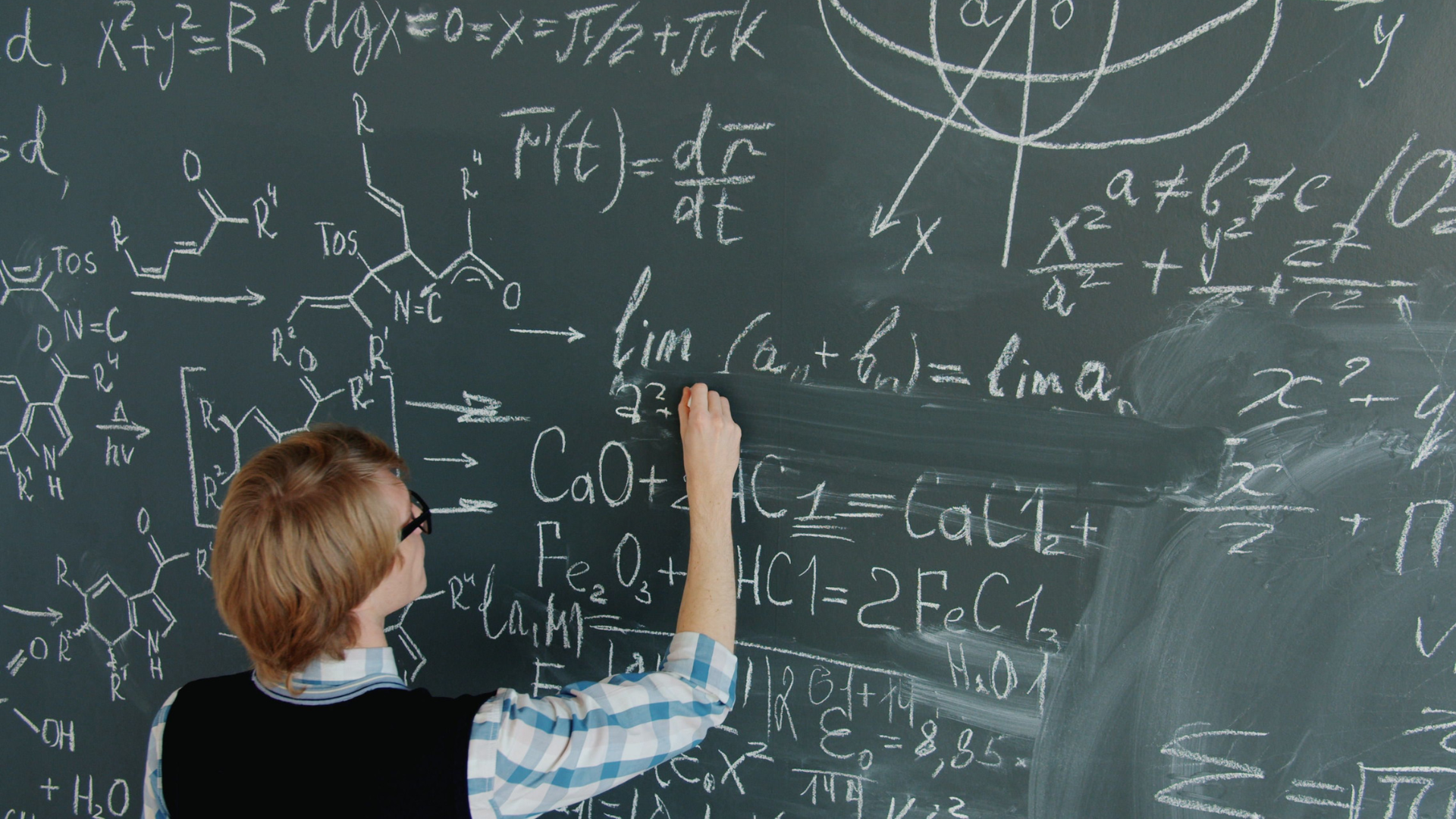 Mathématiques appliquées emlyon 2026 – Bonne copie de Raphaël (20/20)